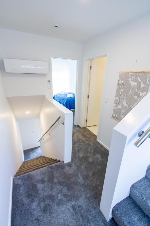 Stone Throw To Hagley Park And Chch Hostpital 2 Bedroom 2 Bathroom Christchurch Exterior photo